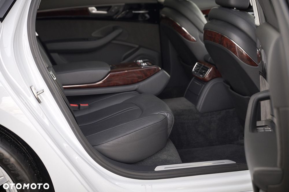 Audi A8 3.0 TFSI L Quattro - 26