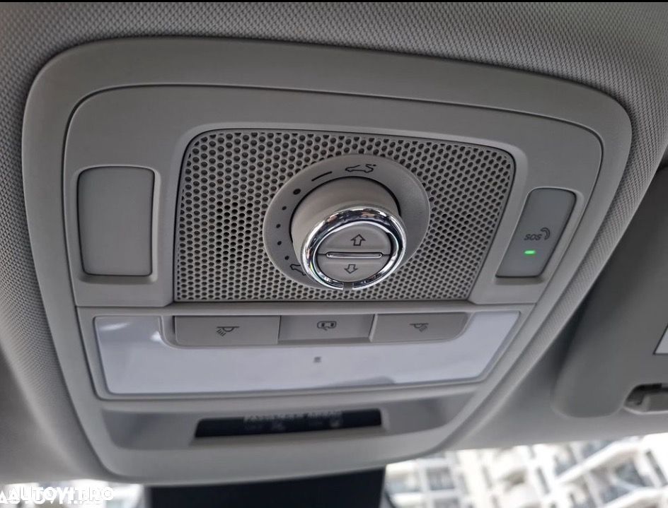 MG ZS EV Luxury - 14