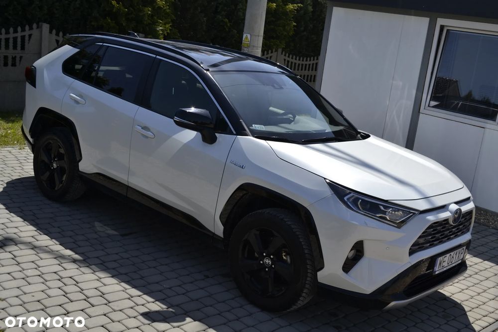 Toyota RAV4 - 10