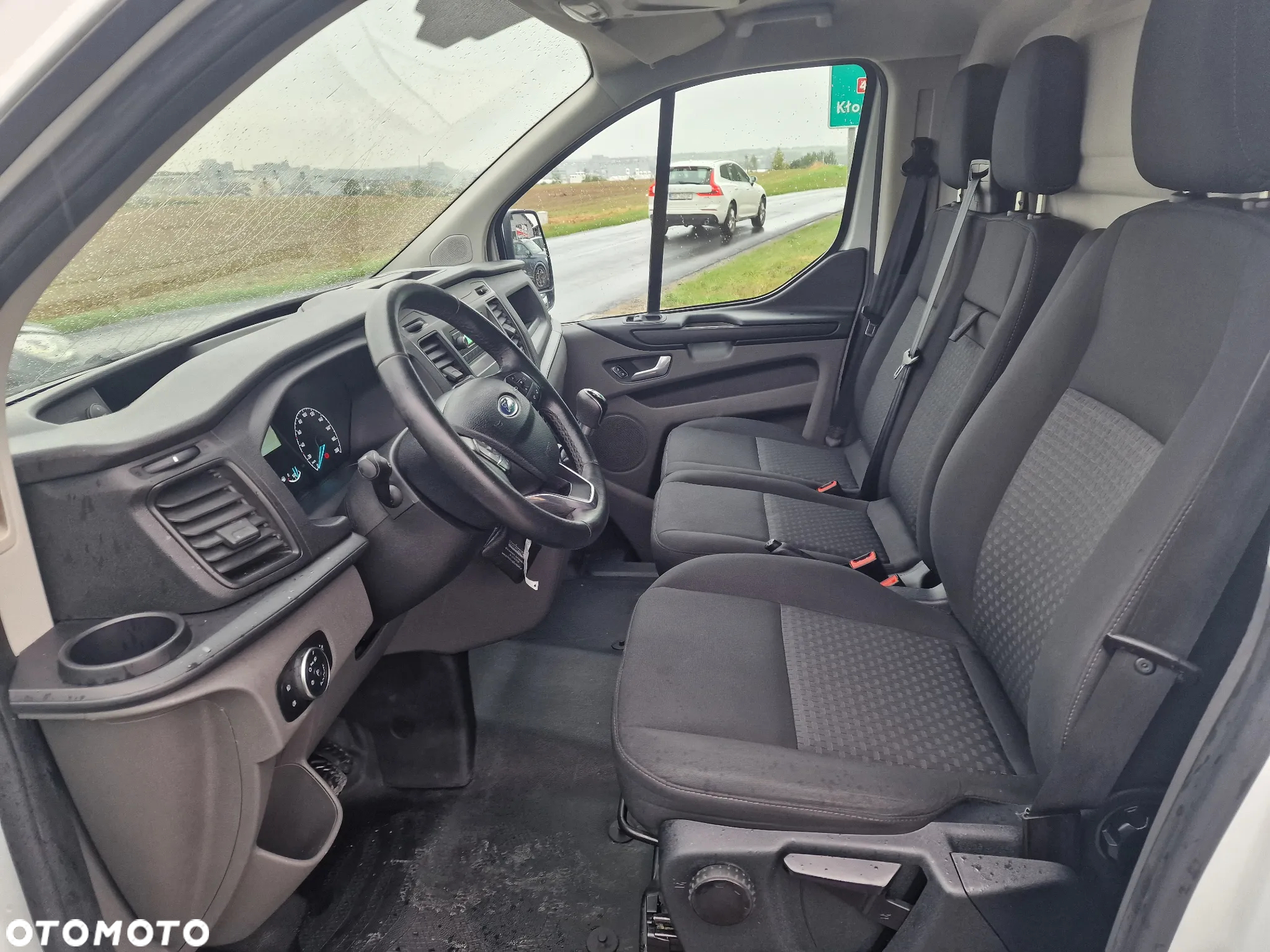 Ford Transit Custom - 19