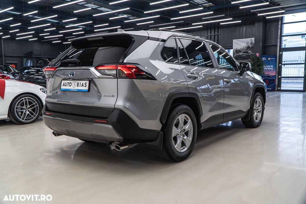 Toyota RAV4 2.5 VVT-iE 4x4 Luxury - 8