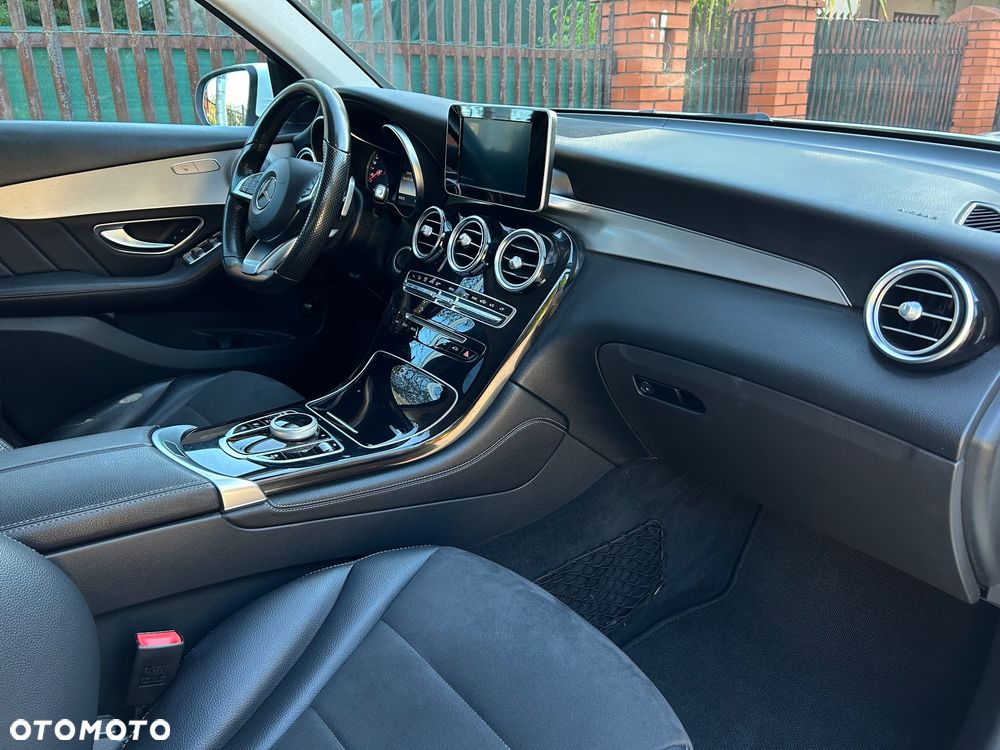 Mercedes-Benz GLC 220 d 4-Matic - 20