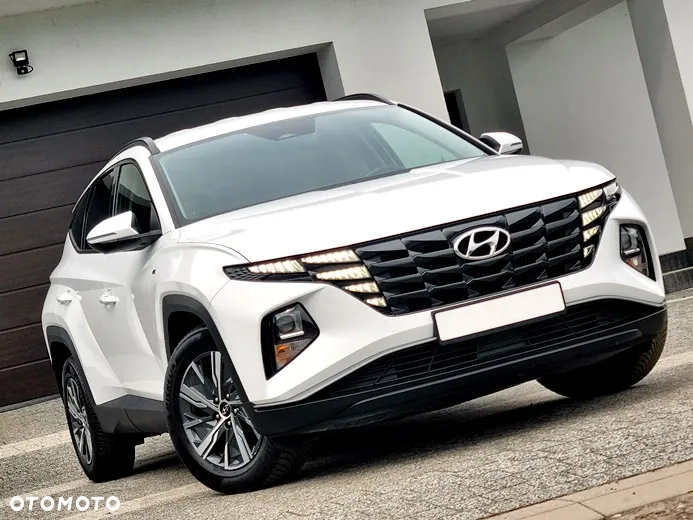 Hyundai Tucson 1.6 CRDi 48V-Hybrid 2WD DCT Select - 24