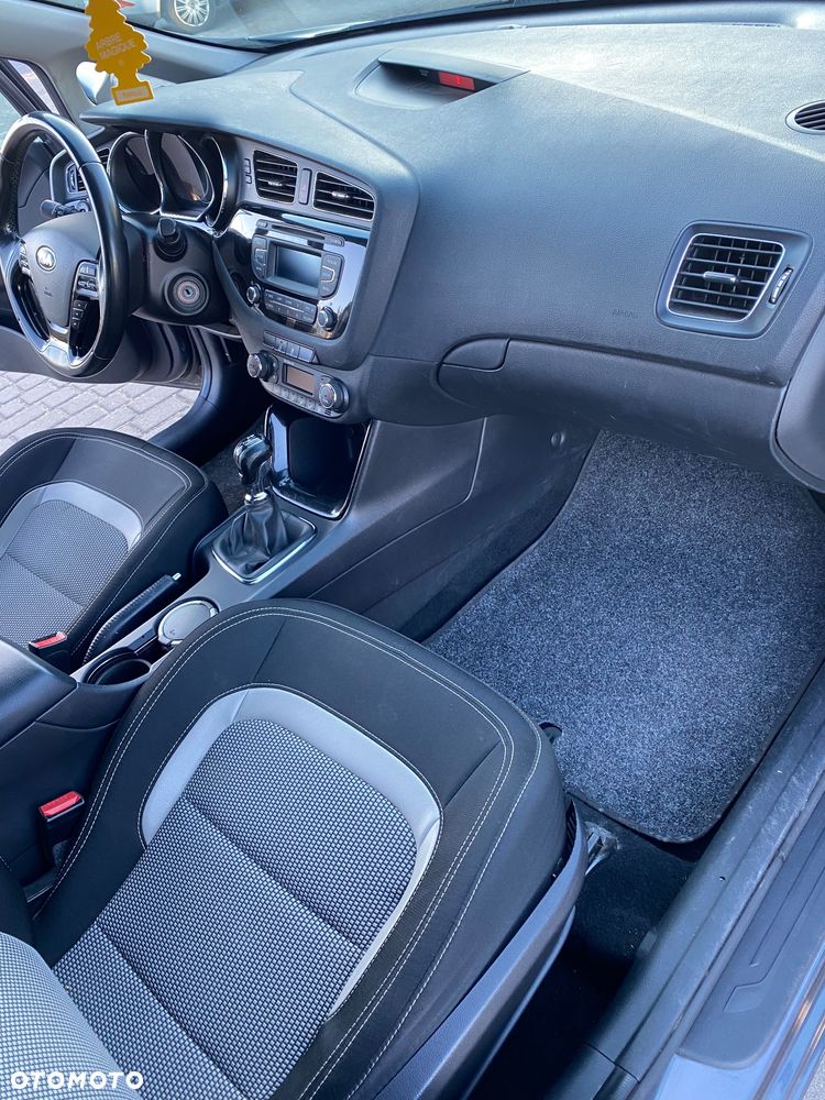 Kia Ceed 1.6 CRDi L - 9