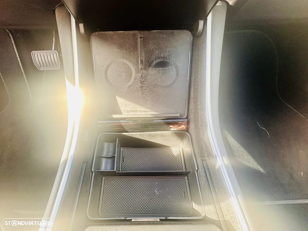 Tesla Model 3 Long Range Tração Integral - 35
