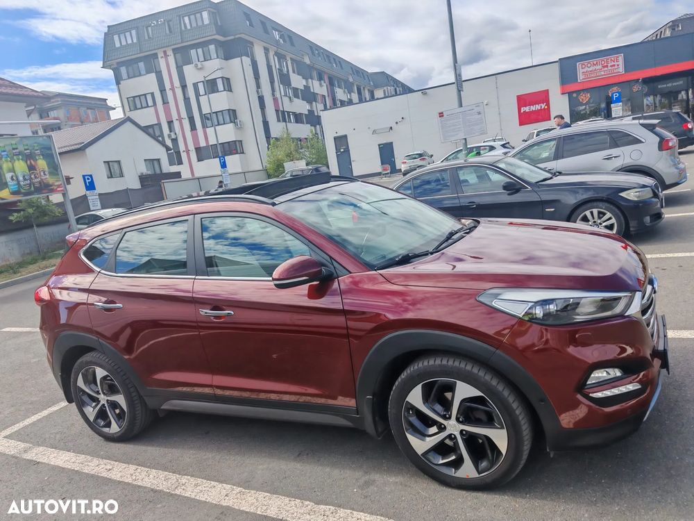 Hyundai Tucson 2.0 CRDI 4WD 6AT Luxury Pack+ - 31