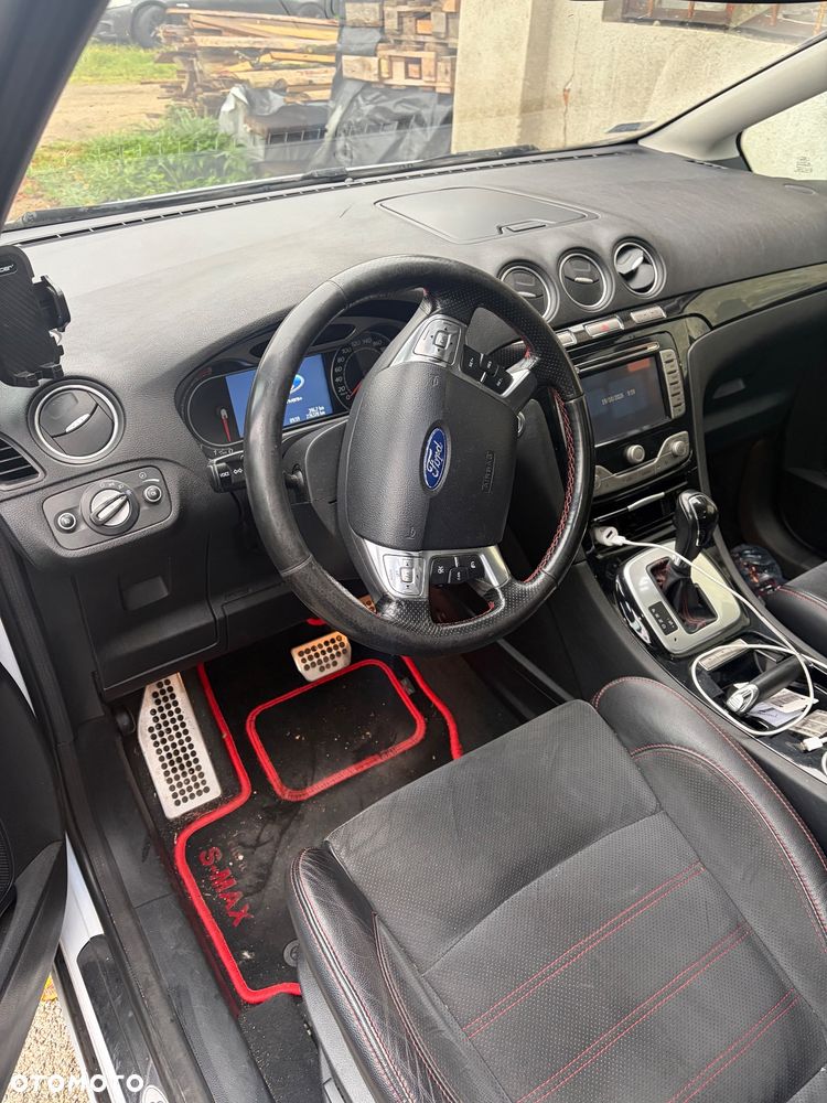 Ford S-Max 2010 photo 5