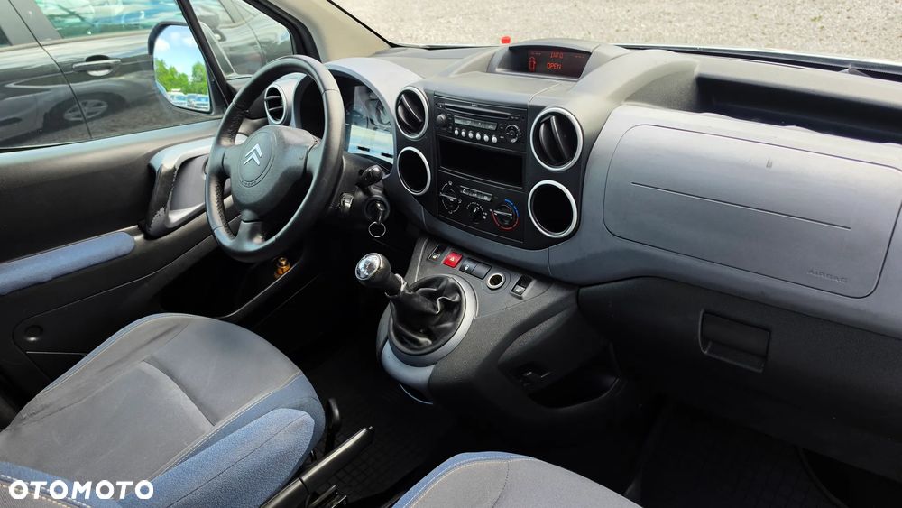 Citroën Berlingo 1.6i 16V - 12