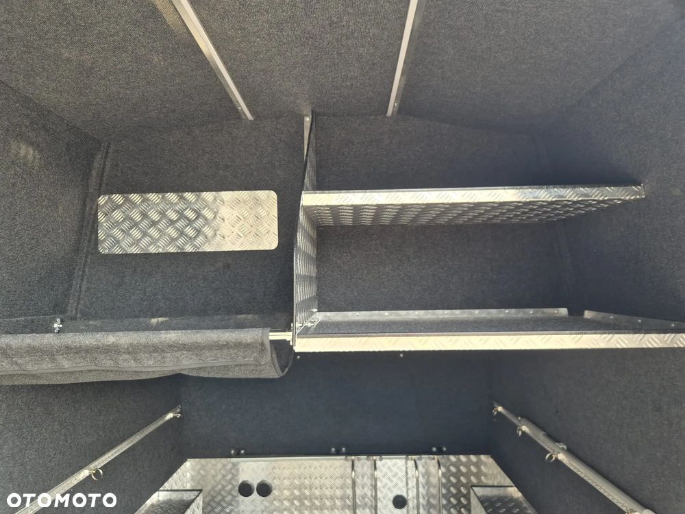 Mercedes-Benz Sprinter Long SELECT 9G-Tronic 907.235 - 26
