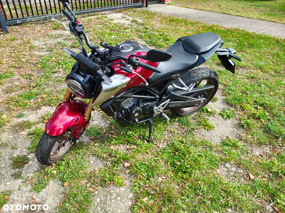 Honda CB - 3