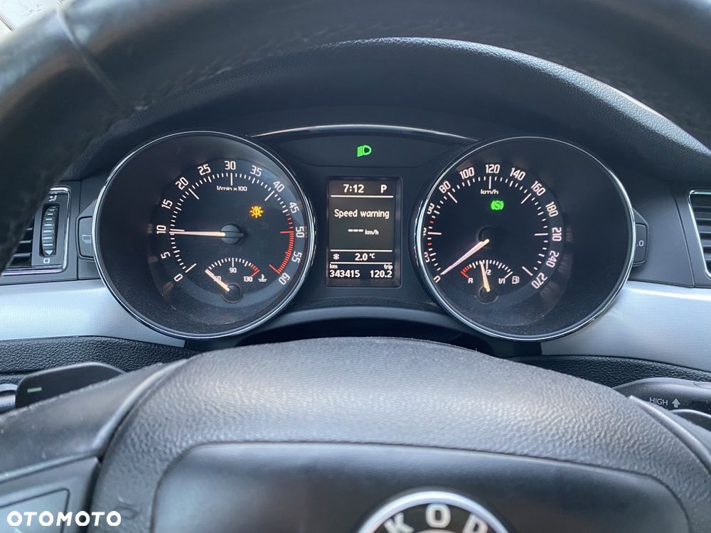 Skoda Superb - 5