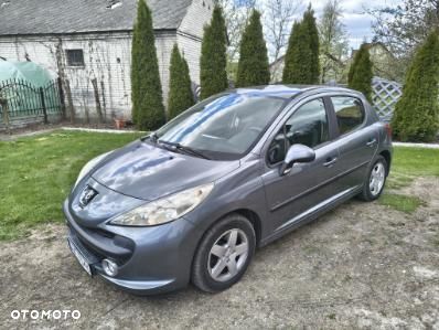 Peugeot 207 1.4 16V Presence - 2