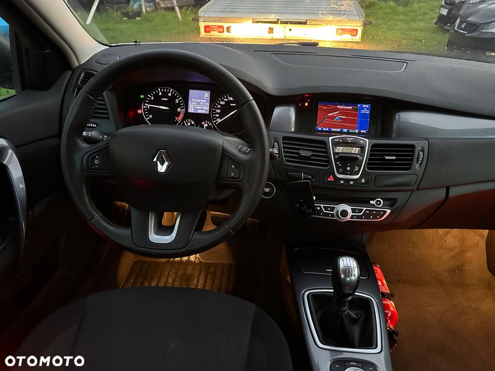 Renault Laguna 1.6 16V 110 Sportway - 17