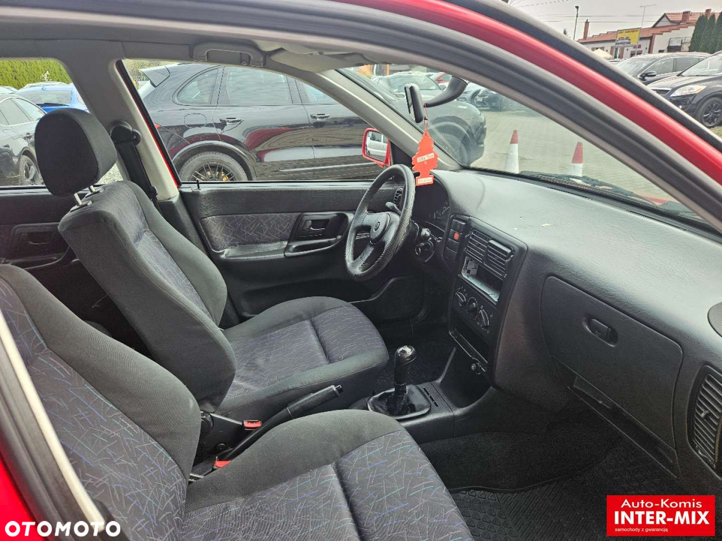 Volkswagen Polo - 14
