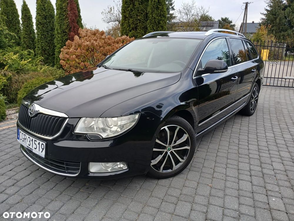 Skoda Superb 2.0 TDI Exclusive - 2