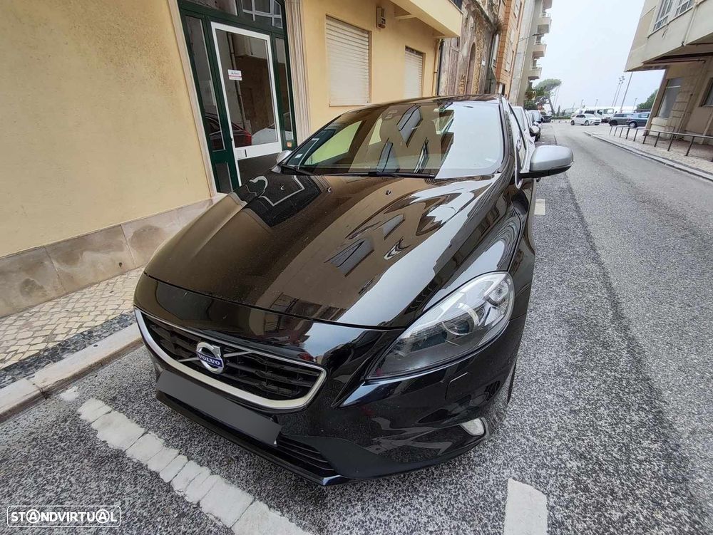 Volvo V40 2.0 D4 R-Design - 4