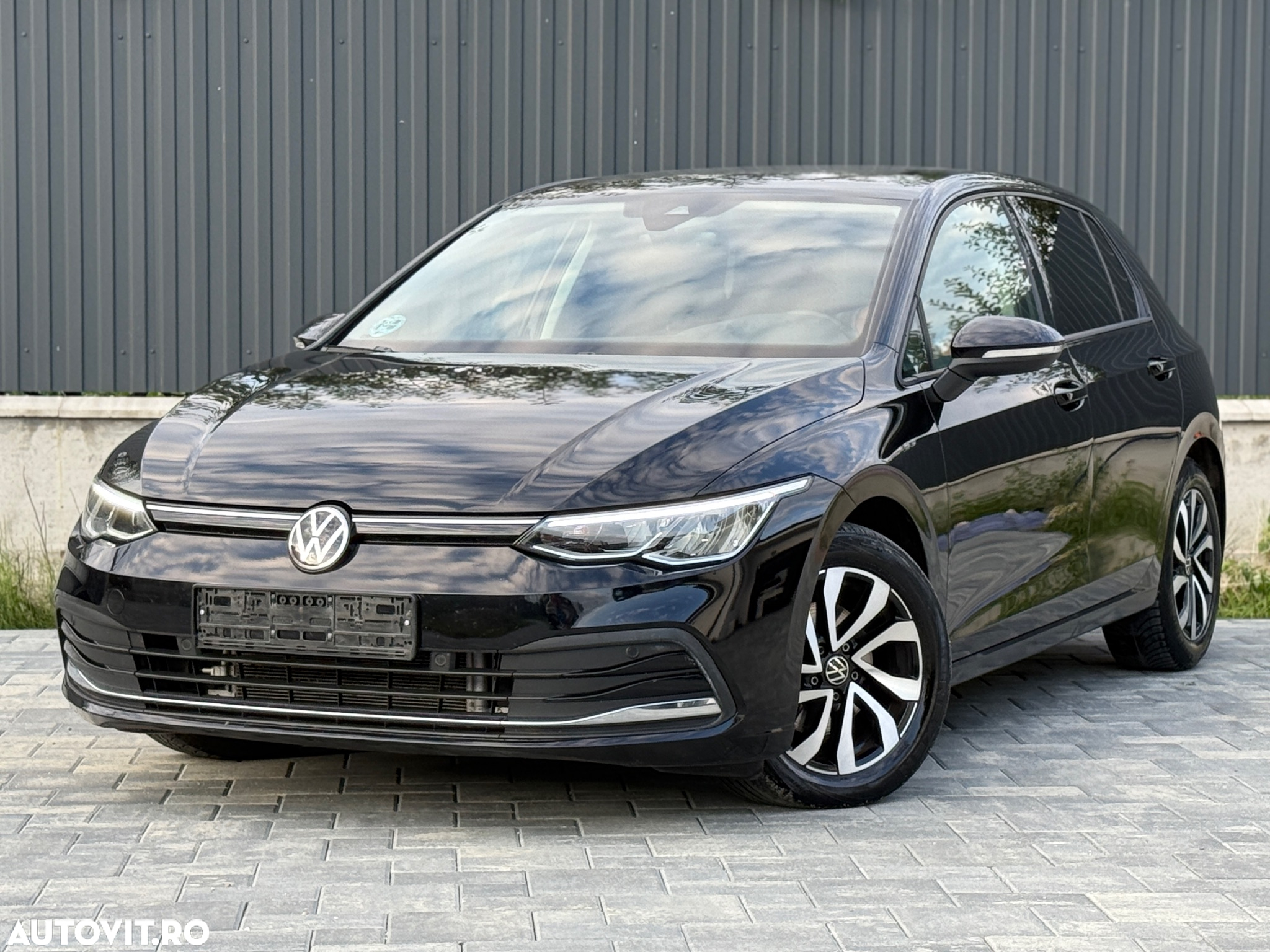 Volkswagen Golf Variant 2.0 TDI SCR DSG Active - 12
