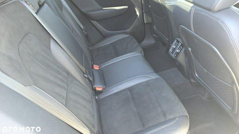 Volvo XC 40 - 23