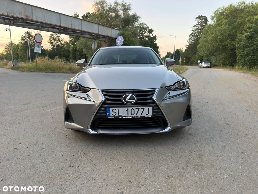 Lexus IS 200t / 300 Elegance - 6
