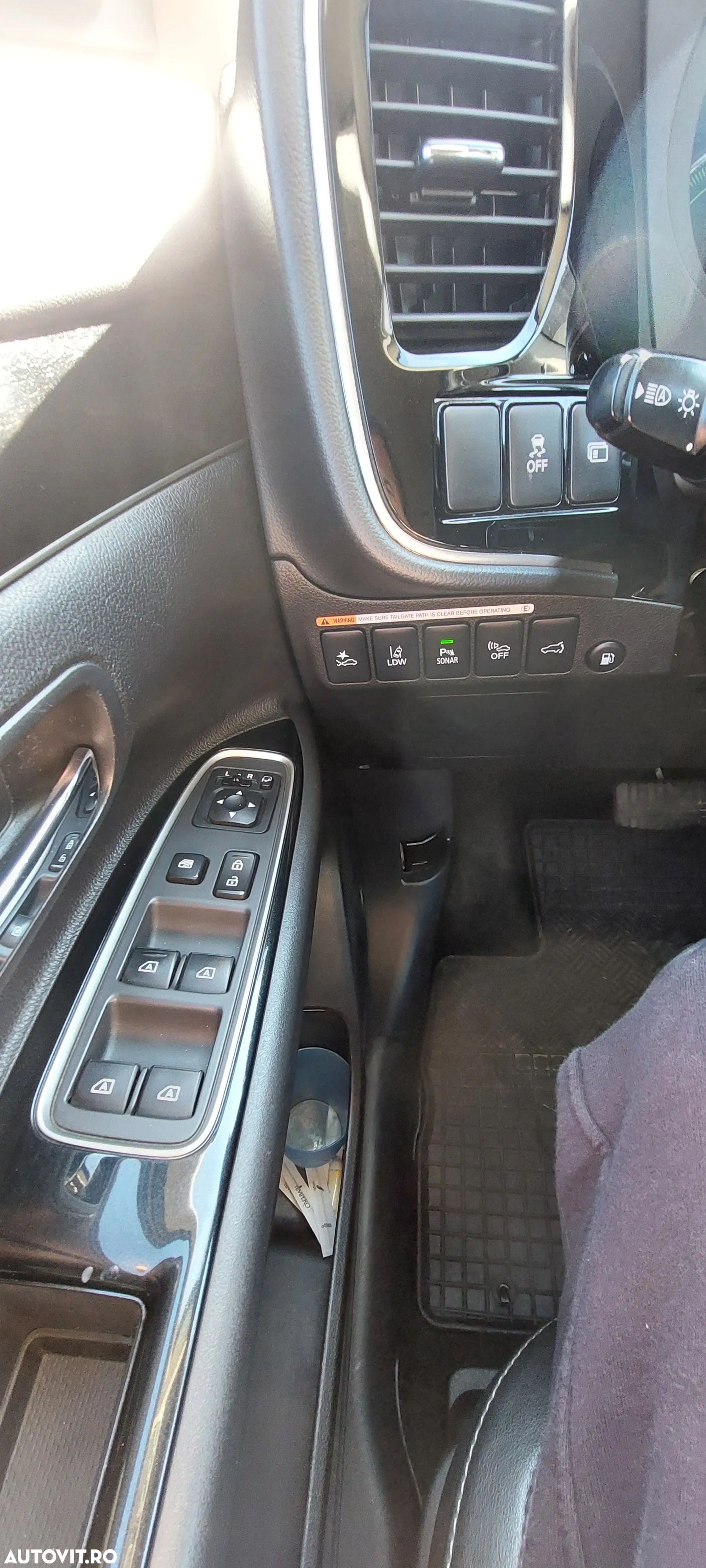 Mitsubishi Outlander PHEV 2.4 L 4X4 Instyle+ - 5