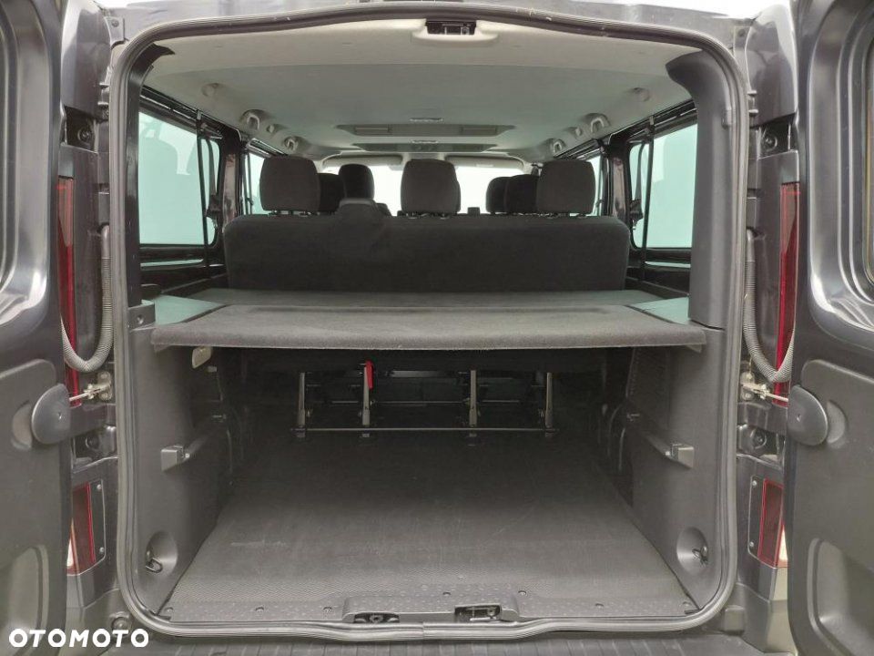 Renault Trafic - 14