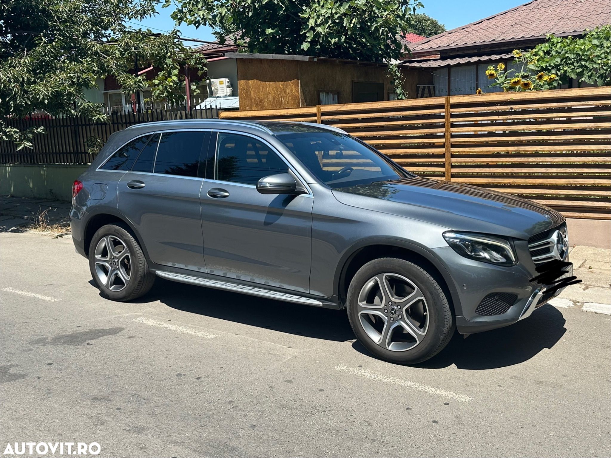 Mercedes-Benz GLC 250 d 4MATIC - 1