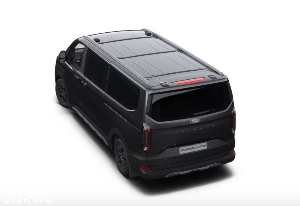 Ford Tourneo Custom - 8