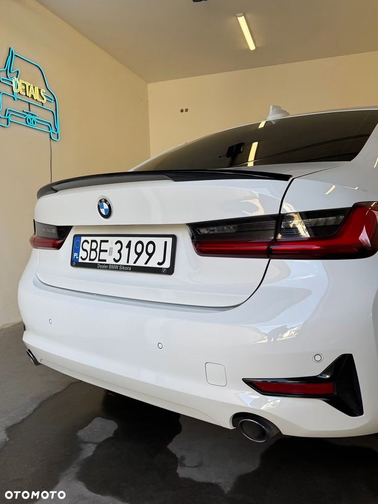 BMW Seria 3 318d - 2