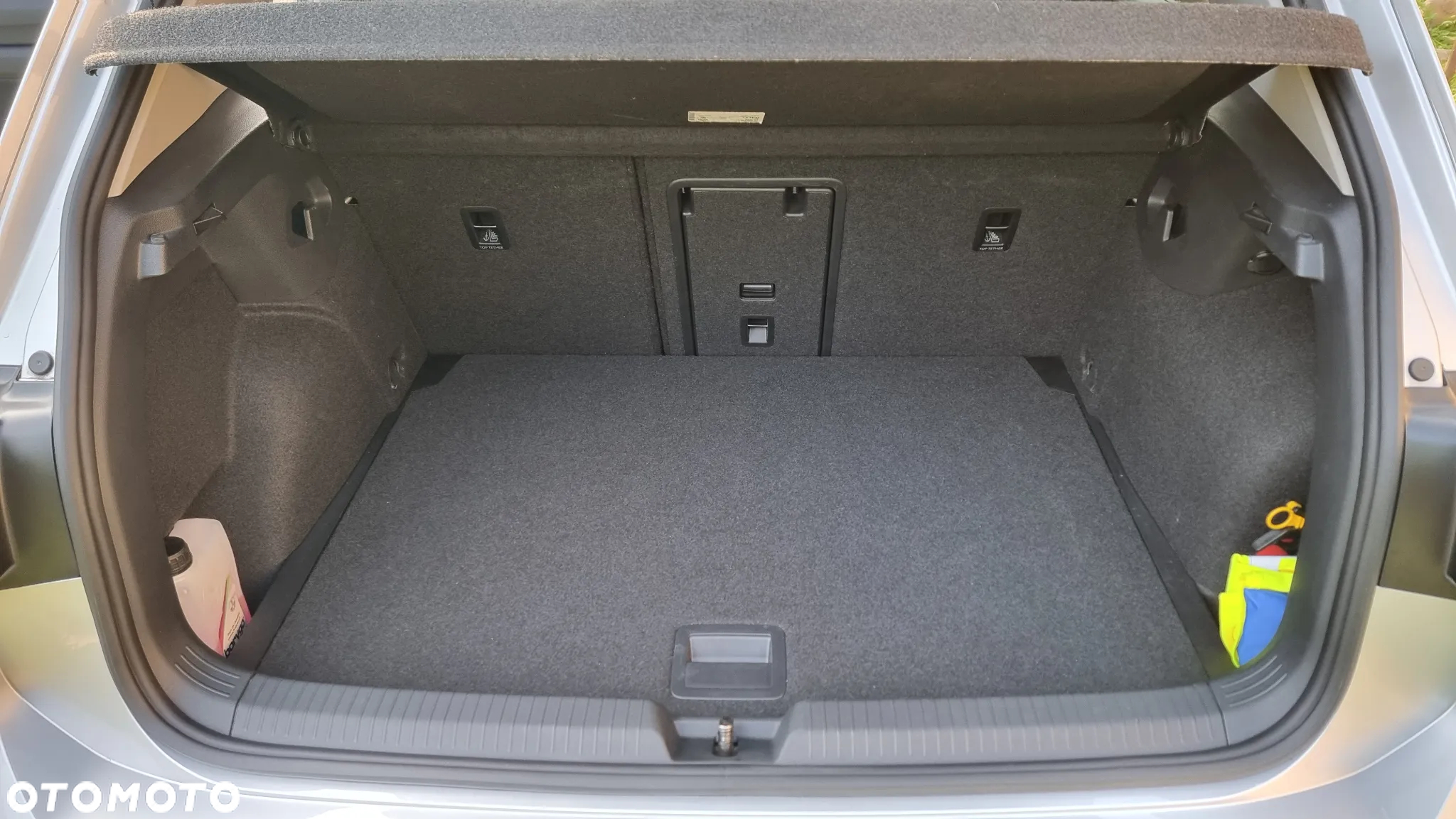 Volkswagen Golf VIII 1.5 TSI EVO Life - 18