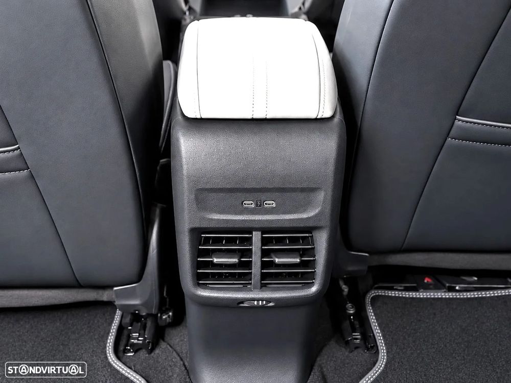 Ford Explorer 79 kWh Premium - 33