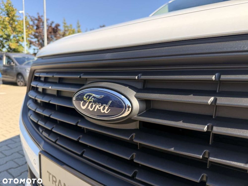 Ford Tourneo Connect Grand - 5