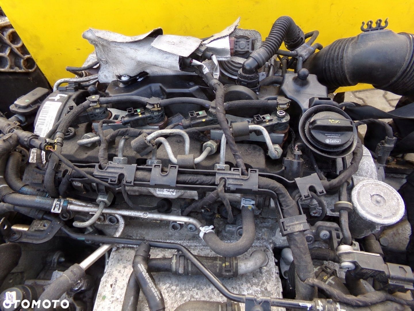 GOLF VII LEON A3 OCTAVIA 1.6 TDI 15r CRK wtrysk wtryskiwacz 04L130277AD - 1