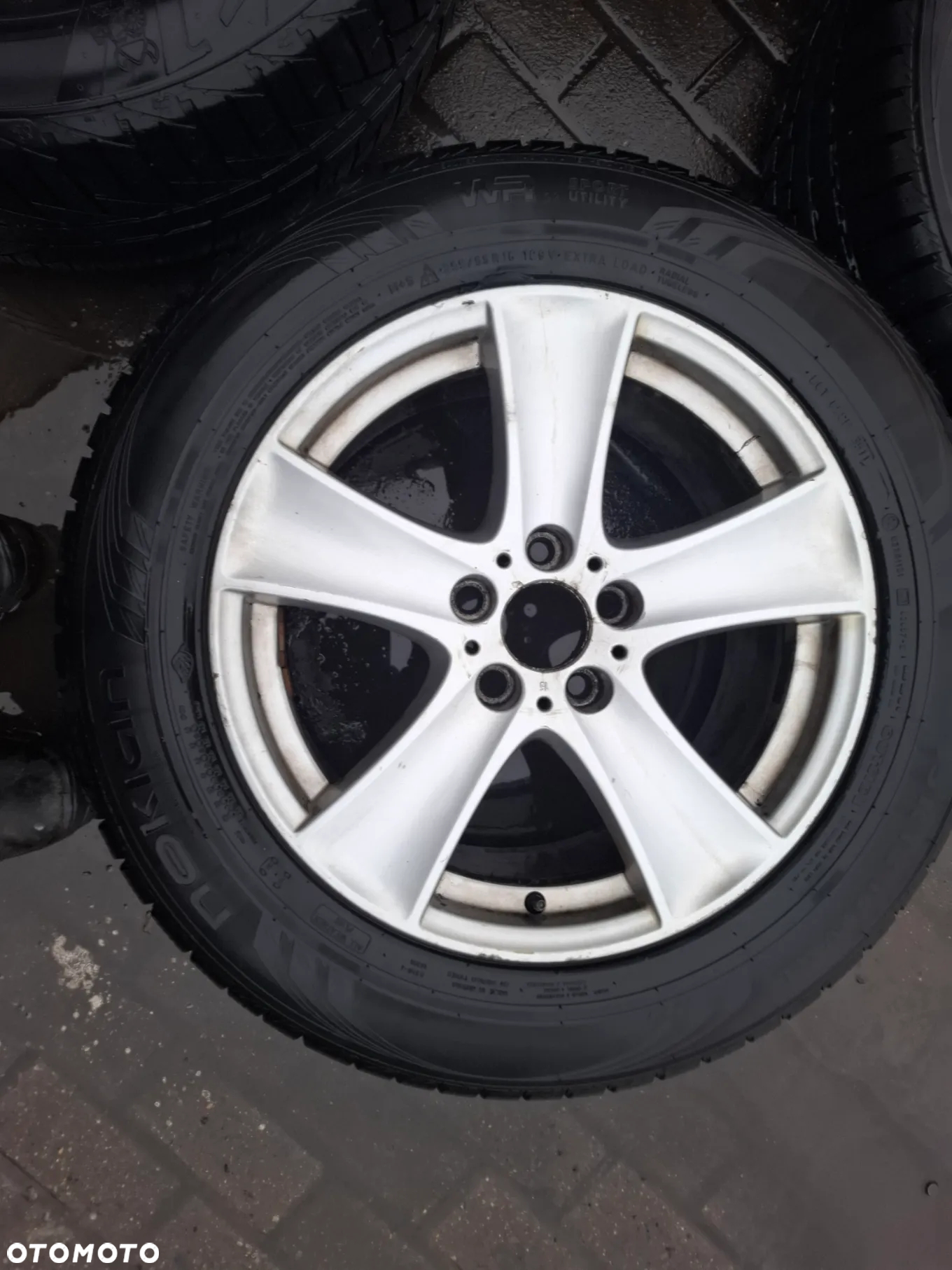 BMW X5 E70 FELGI ALUMINIOWE 18 CALI OPONY ZIMOWE 8,5 J18 ET46 - 4
