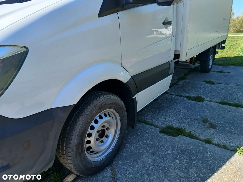 Mercedes-Benz Sprinter KONTENER+ winda ZEPRO (750kg) 2.1 diesel 163kM automat 2015 rok ROZSTAW OSI MAXI 4,34m ZADBANY! - 16