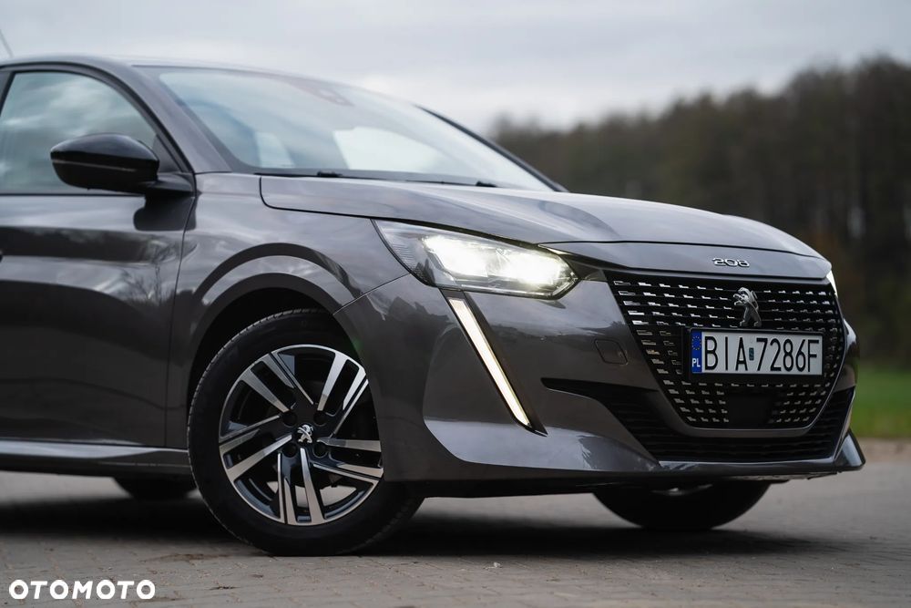 Peugeot 208 - 20