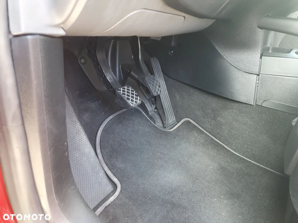 Seat Altea 1.6 Reference - 38