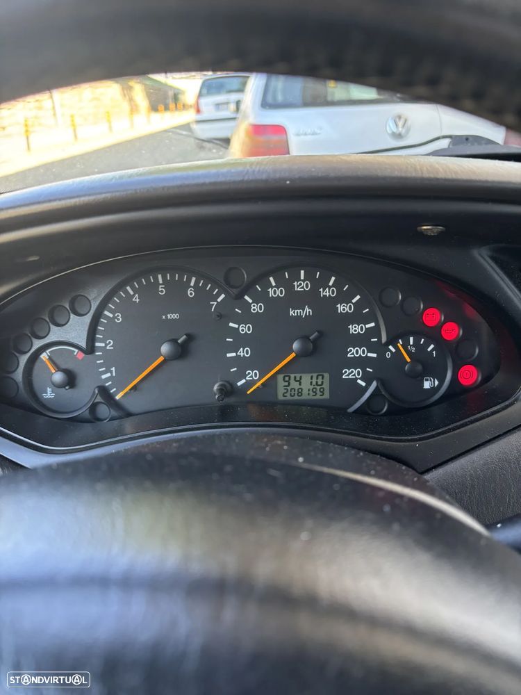 Ford Focus 1.4 Trend - 2