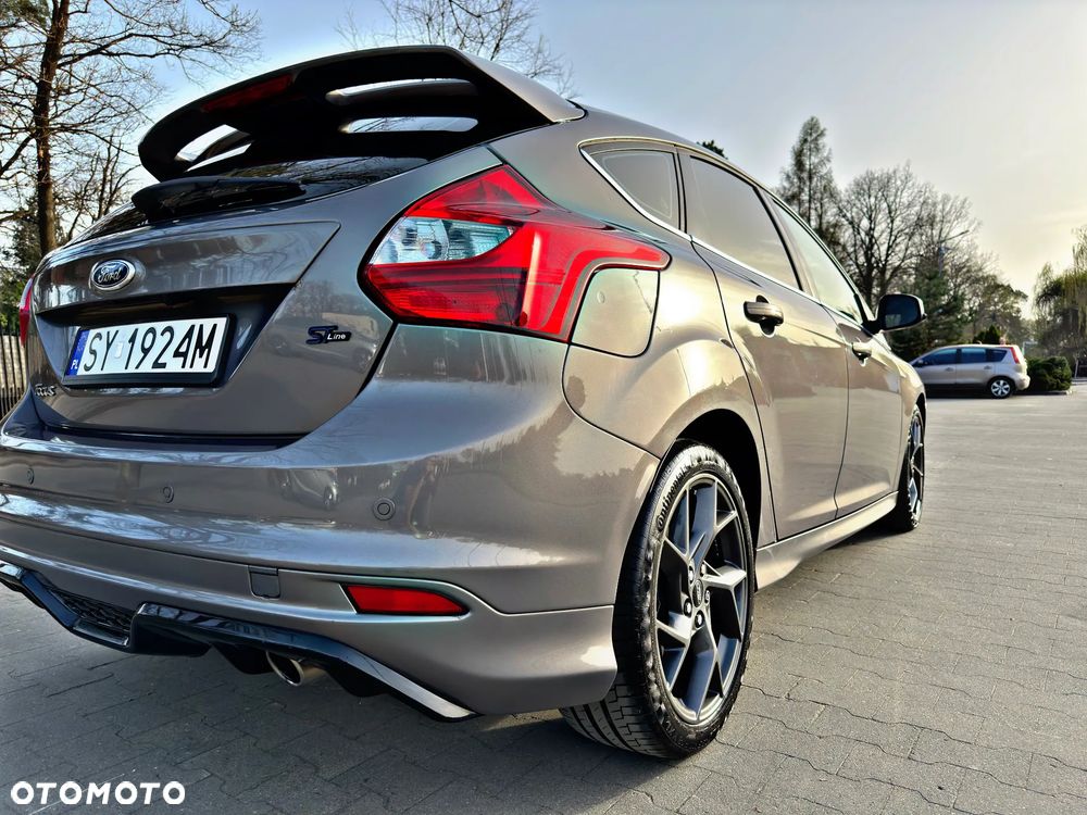 Ford Focus 1.6 EcoBoost Titanium - 4