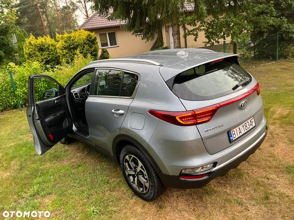 Kia Sportage 1.6 CRDI AWD Eco-Dynamics+ (48V M-H) DCT GT LINE - 24