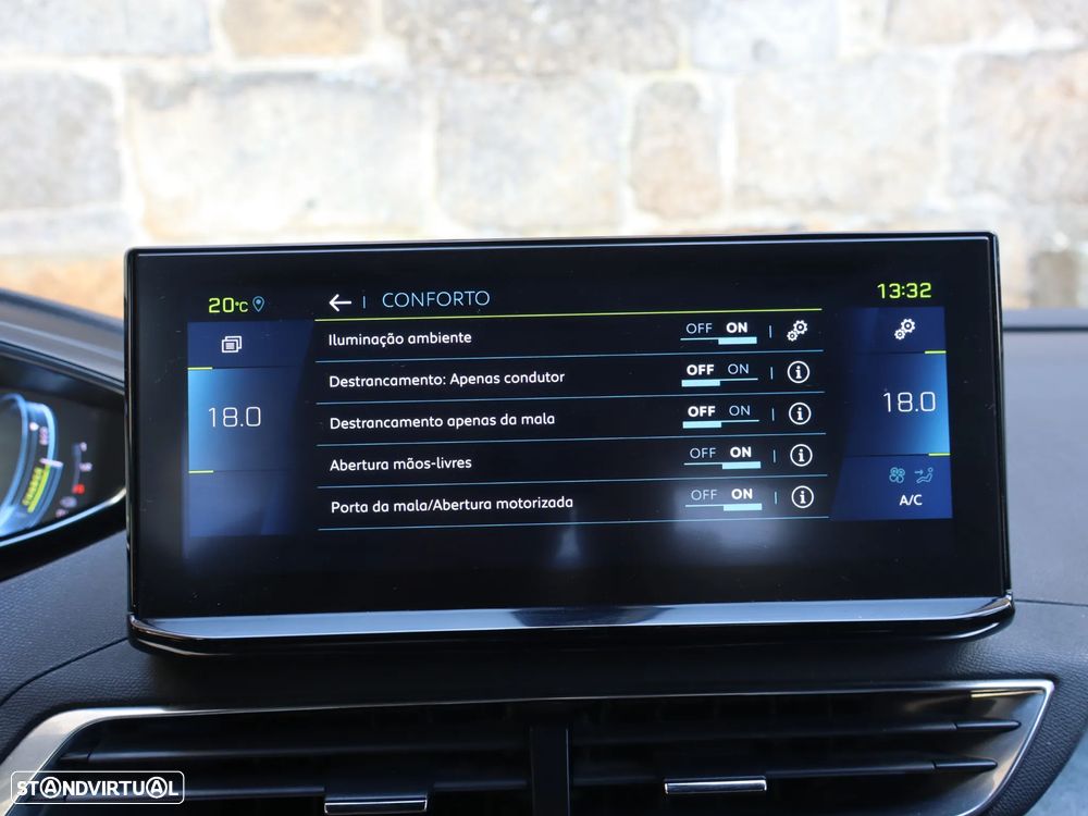 Peugeot 3008 225 e-EAT8 GT Pack - 28
