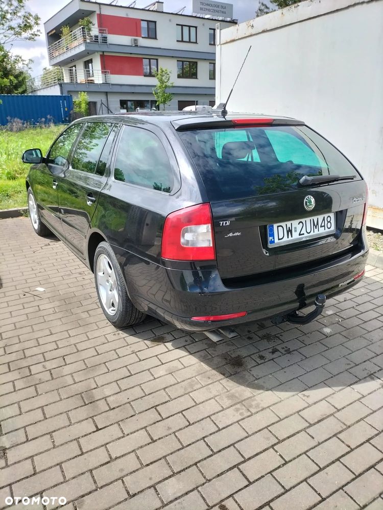 Skoda Octavia 1.9 TDI DPF Ambiente - 3