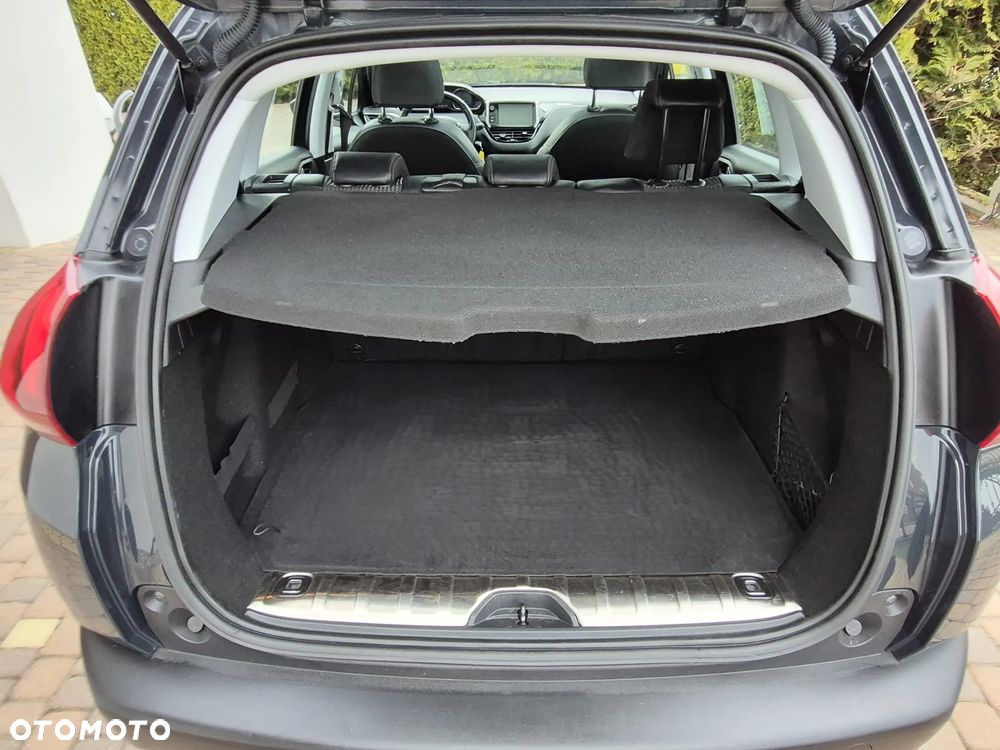 Peugeot 2008 - 21