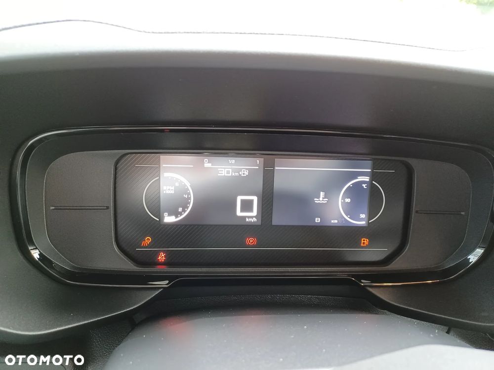 Citroën BERLINGO - 23