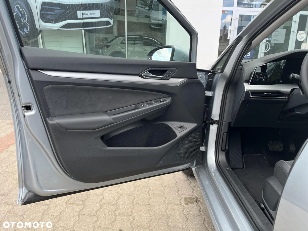 Volkswagen Golf VIII 2.0 TDI Life DSG - 10