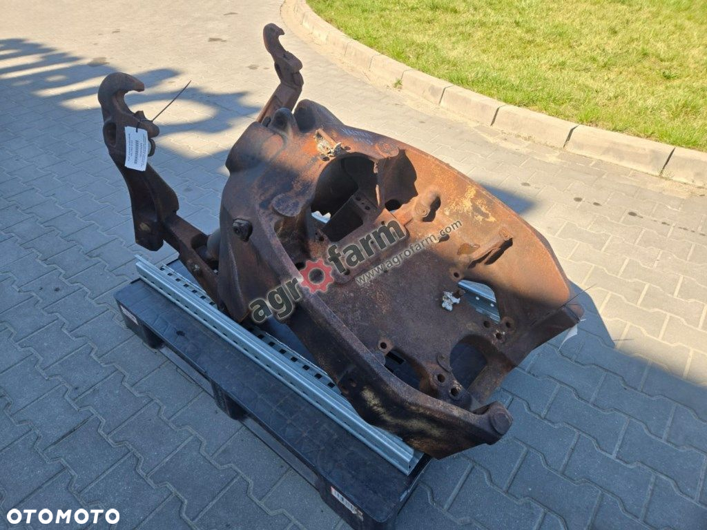 TUZ, przedni podnośnik, VALTRA N123 - 3