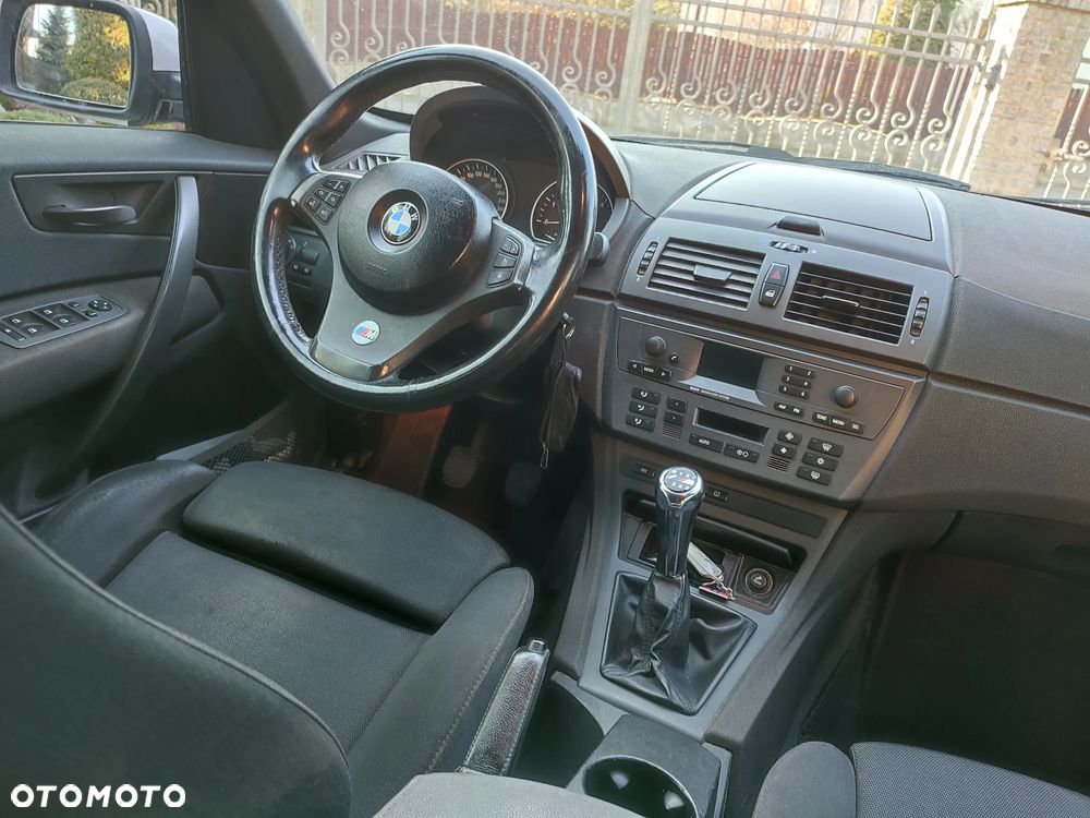 BMW X3 3.0d - 17