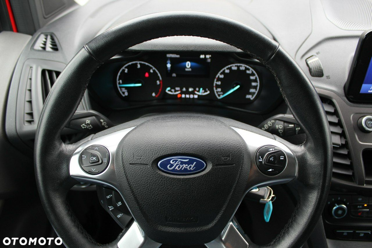 Ford Transit Connect - 18