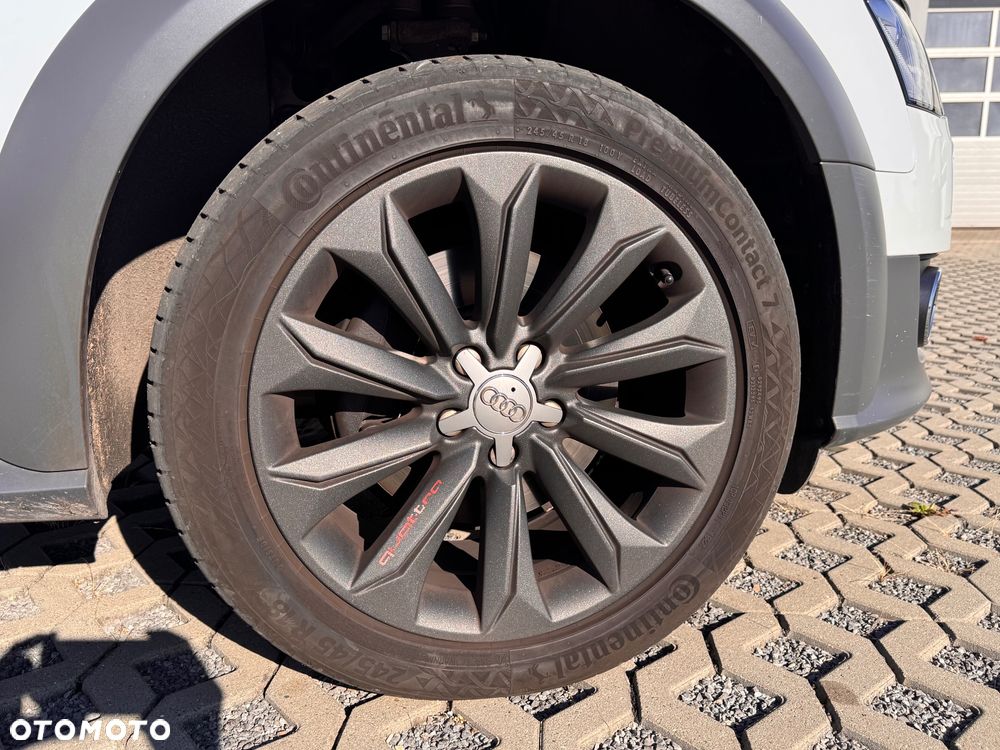Audi A4 Allroad 3.0 TDI DPF S tronic - 26