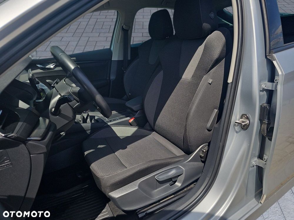 Skoda Octavia 1.5 TSI ACT Ambition - 9