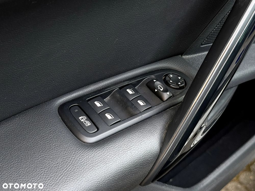 Peugeot 508 BlueHDi 180 EAT6 Stop&Start Allure - 25